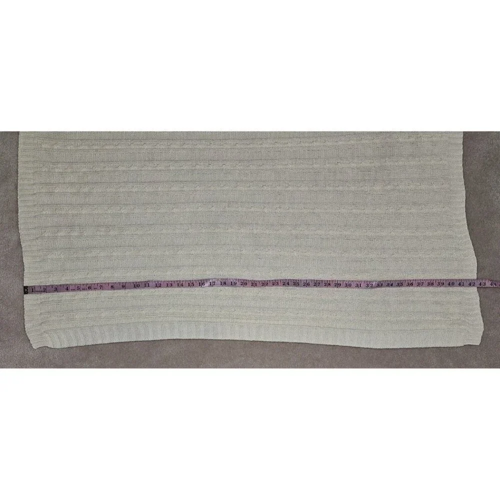 NTBAY Ivory Cable Knit Throw Blanket 30x42